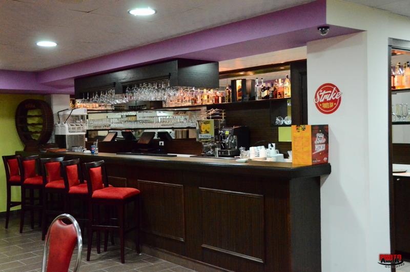 Golden Lili Resort&Spa Aley Restaurant foto